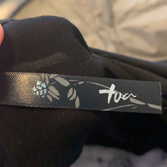 Dress - Picture 4 of 6